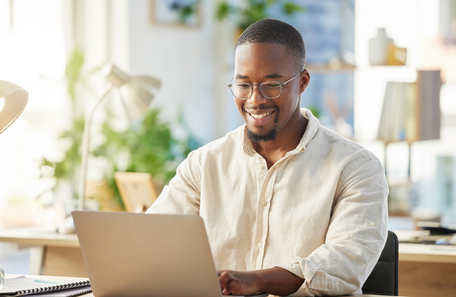 Mortgage professional completing online continuing education