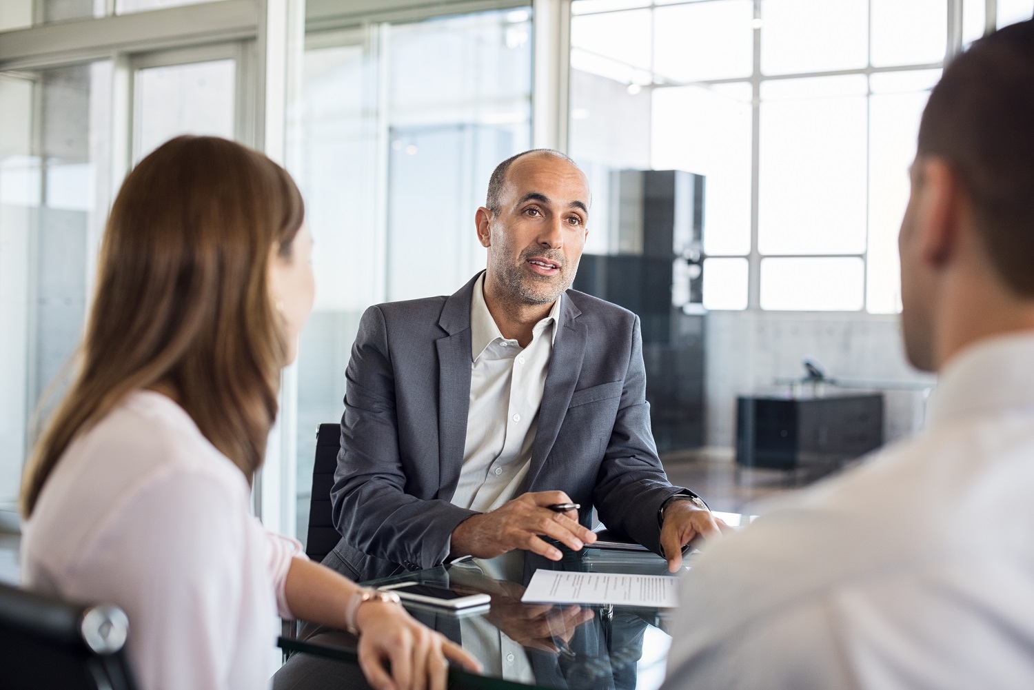 Ontario mortgage broker discussing mortgage options with a client