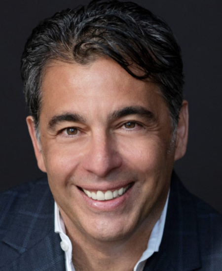 Joe Pinheiro headshot